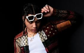 Maybe you would like to learn more about one of these? 24kgoldn Bay Area Rap Sensation With Fan In Yungblud