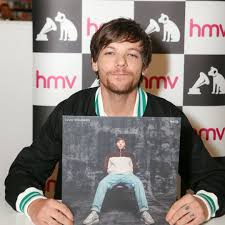 The video for #walls is here ! Daily Tomlinson On Instagram Walls Album Signing London Louis Tomlinson Louis Tomilson Louis Tomlinsom