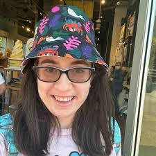 Meghan Roy's Instagram, Twitter & Facebook