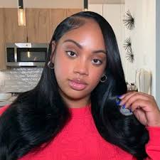 Monique Barber (@NiqueKbabii)