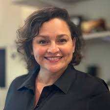 Linda Steelman's Instagram, Twitter & Facebook