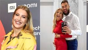 Jitka novackova is a czech model. Miss Jitka Novackova Je Tehotna Tajila To Je V Patem Mesici Maminka Cz