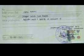 Bukti pembelian barang seharga rp1.000.000,00 (satu juta rupiah) ke atas harus menggunakan materai 6.000. Kenapa Nilai Uang Di Kuitansi Wajib Ditulis Dengan Huruf Halaman All Kompas Com