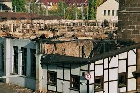 Der zweite teil meiner anlage ist die umsetzung eines kleinen bw´s. Datei Lokschuppenbrand Jpg Wikipedia