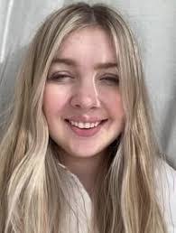 Tori Harper's Instagram, Twitter & Facebook