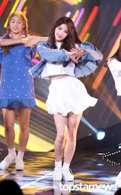 Browse and share the top lovelyz 1 cm cam sujeong gifs from 2021 on gfycat. Lovelyz Thai Lovelinus On Twitter Photo By Topstarnews Lovelyz 1cm At Sbs Mtv The Show Live Stage Babysoul Jiae Mijoo