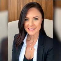 Nicole Neary's Instagram, Twitter & Facebook