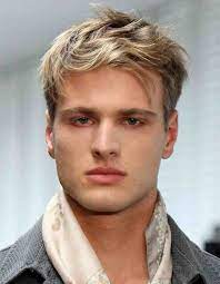 Men S Hairstyle Trends 2018 Spring Summer Mens Hairstyles Medium Haircuts For Men Mens Hairstyles