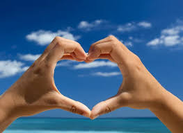 Fotos De Manos Haciendo Corazon De Stock Manos Haciendo Corazon Imagenes Libres De Derechos Depositphotos