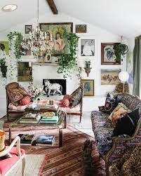Happy Monday To Everyone It S Raining Here And About To Get Freezing Cold I M Going To Put On A Big Pot Of Min Home Decor Australia Decor Boho Eclectic Decor