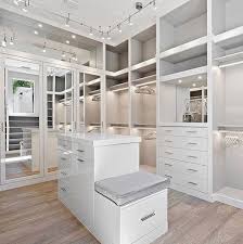 Sleep Tight Mit Diesen Schonen Betten Sets Master Schlafzimmerideenromantisch Master Schrank Design Ankleide Zimmer Schlafzimmerrenovierung
