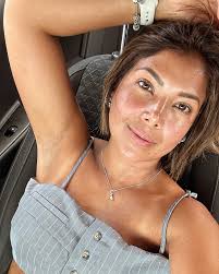 Hoy es viernes y lo siento.. ya tengo...