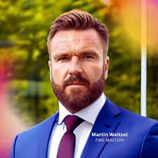 Martin Weitzel's Instagram, Twitter & Facebook