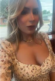 Karina🎀✨ (@karii__a)