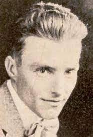 Aaron Beckloff's Instagram, Twitter & Facebook