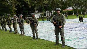 El mayor narcotraficante de colombia trata de parecerse al el 'chapo' guzmán Colombian Police Seize 12 Tons Of Cocaine In Record Haul News Dw 09 11 2017