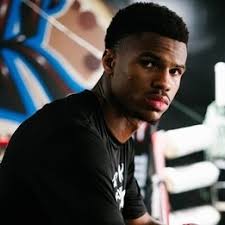 Omari Jones vs. William Jackson, Ennis vs. Stanionis