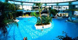 Travador Com Kurz Und Erlebnisreisen Outdoor Decor Outdoor Pool