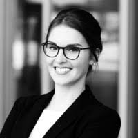 Cassandra Herrmann's Instagram, Twitter & Facebook