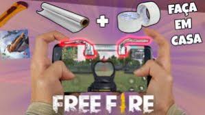 Players freely choose their starting point with their parachute, and aim to stay in the safe zone for as long as possible. Belgas Tv Como Fazer