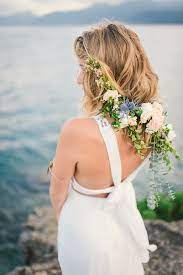 In hawaii, we wear lots of flowers in our hair on an everyday basis. Passion Roots Oahu Hawaii Florist Floral Head Pieces