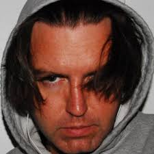 Chad Leighton (@noshoesinc)