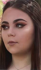 Mikayla Ehrsam's Instagram, Twitter & Facebook