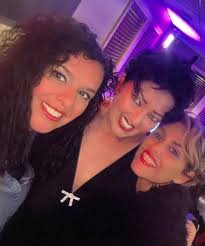 The Clubhouse in Huntington tonight.