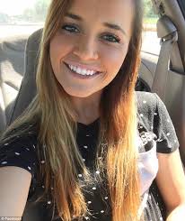 Samantha Huntley's Instagram, Twitter & Facebook