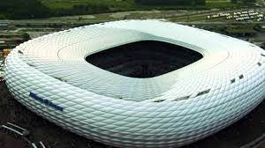 Explore the pitch, the services, the stars of the europa league, and much more. Allianz Arena Video Tour Youtube