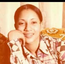 Tomorrow (Tuesday) I join Miracle Workers as the world's smallest cowgirl.  I loved this show as a fan, and then got to love working