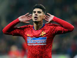 Florinel coman, luat pe sus de gigi becali. Vedeta Fcsb Florinel Coman Prins FÄƒrÄƒ Permis Valabil In Timp Ce Gonea Cu 165 Km OrÄƒ Pe AutostradÄƒ ReacÈ›ia Lui Becali Are Carnet De Ucraina