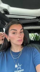 Kameron Grace's Instagram, Twitter & Facebook