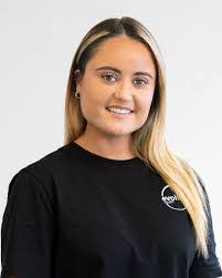 Leila Dodd's Instagram, Twitter & Facebook