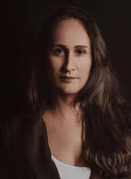 Simone Menezes, Dirigent