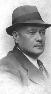 75 LA CASA REGIONAL DE MURCIA EN MADRID 1929-1979 Ricardo Montes Bernárdez