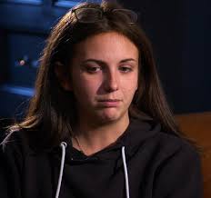 Cora Leone (@CoraLimone)