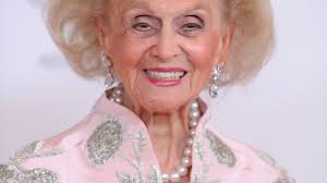 Women of Hollywood Gather for Barbara Davis' Carousel of Hope Luncheon