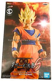 В ожидании dragon ball super 2. Amazon Com Bandai Dragon Ball Z Super Saiyan Goku Statue Toys Games