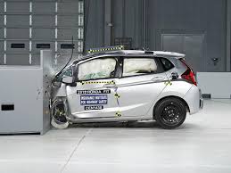 3d realistic tuning and styling, custom painting and materials, disk neon, iridescent car paint, tons of wheels, vinyls, spoilers and other parts for honda fit sport 5 door hatchback 2009. El Nuevo Honda Fit Se Lleva 5 Estrellas En Las Pruebas De La Nhtsa