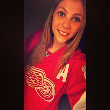 Krista Barney's Instagram, Twitter & Facebook