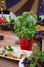Why Frau Gerolds Garten In Zurich Is An Urban Oasis Outdoor Restaurant Dinner Menu Lunches Dinners