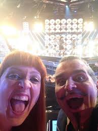 Anna Lanzo (@annalanzo)