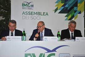 Una scelta di responsabilità votata da tutto il cda. il primo consiglio di amministrazione della banca versilia lunigiana e garfagnana si è riunito mercoledì 5 maggio per nominare le. Il Primo Cda Della Banca Della Versilia Lunigiana E Garfagnana Conferma Stamati E Menchelli