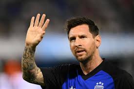 Convocação de Messi ameaça deixar Cafu para trás em ranking de vitórias da Copa