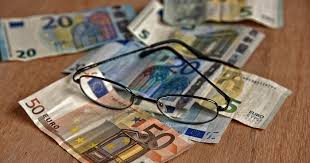 Le cose cambiano se i due avevano divorziato o si erano separati, decisioni che modificano in maniera sensibile il diritto alla successione e quindi all'eredità. Comunione Dei Beni In Caso Di Morte Coniuge E Patrimonio Come Funziona