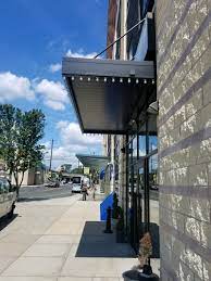 Masa Extrudeck Canopy With Marquee Lighting And Lighted Sign In Rahway Nj Architecture Design Canopy Exterior Industrial Exterior Building Canopy Entrance