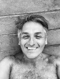 MEDUSA'NIN GÖZYAŞLARI “İKİNCİ GÜNAH” TÜRK TİYATROSU HAKKINDA... Türk  Tiyatrosu'nun sorunları nedir ? Sorusuna oyun yazarı yetersiz, yönetmen yok  vb anlamsız bahaneler öne sürüyorlar. Hayır, yeni nesil oyun yazarları çok  başarılı, yönetmenler ise