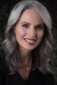 Kelley Novak's Instagram, Twitter & Facebook