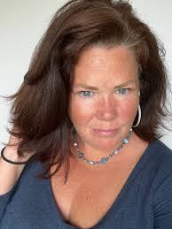 Travel Agents & Advisors